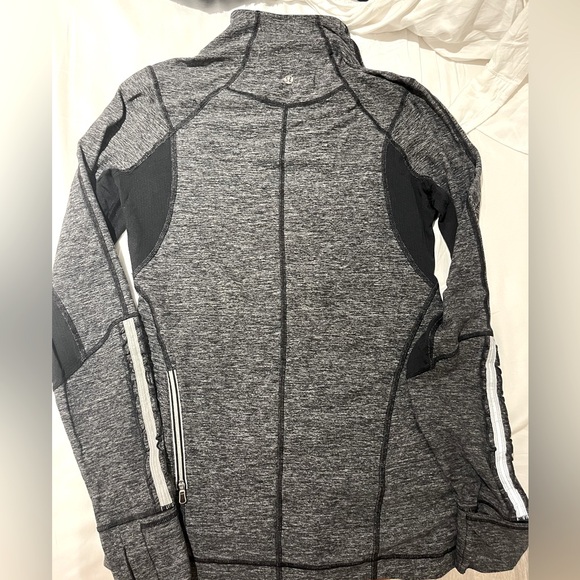 Lululemon vest - Picture 2 of 4